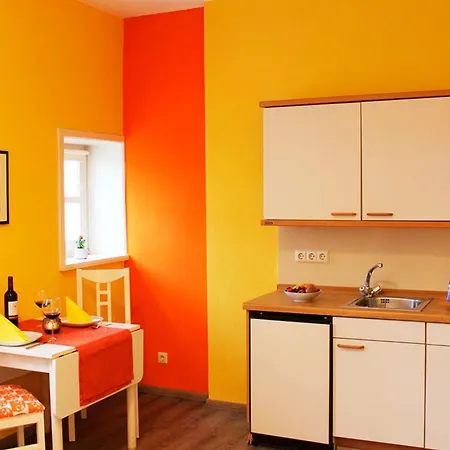 Hof Esterau - Gelb Apartment Heuerstorf