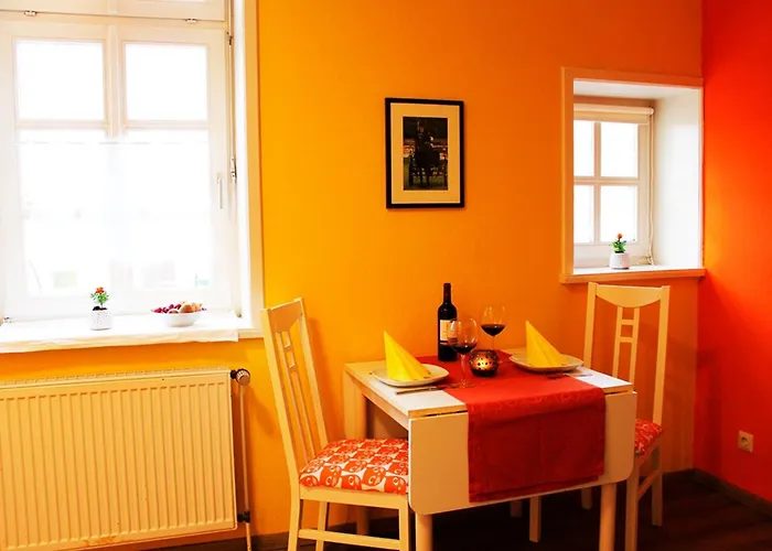 Hof Esterau - Gelb *